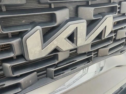 Used 2022 Kia Telluride EX w/ EX Premium Package AWD/4WD image 16