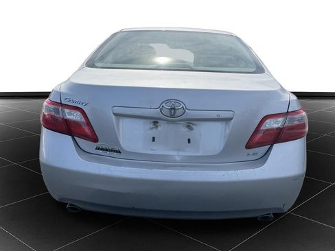 Used 2009 Toyota Camry XLE FWD image 4