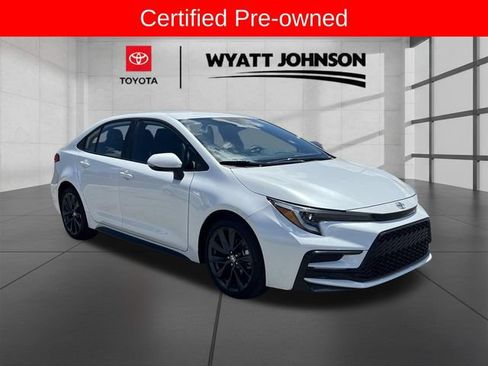 Certified 2026 Toyota Corolla SE FWD image 7