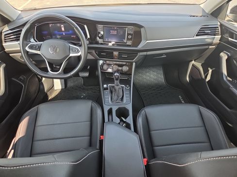 Certified 2022 Volkswagen Jetta SE FWD image 19