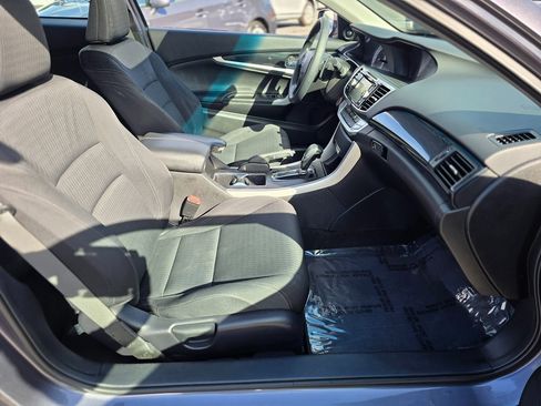 Used 2015 Honda Accord EX image 10