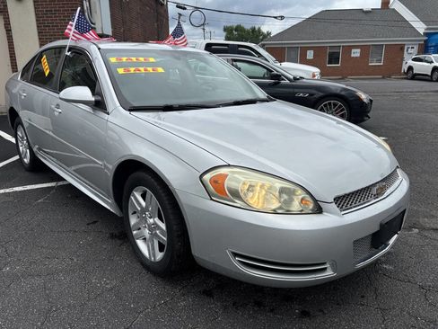 Used 2014 Chevrolet Impala LT w/ LT Sunroof Package image 3