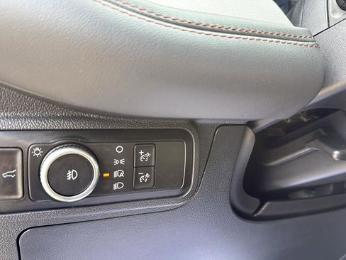 Certified 2025 Ford Explorer Active w/ Active Comfort Package RWD image 18