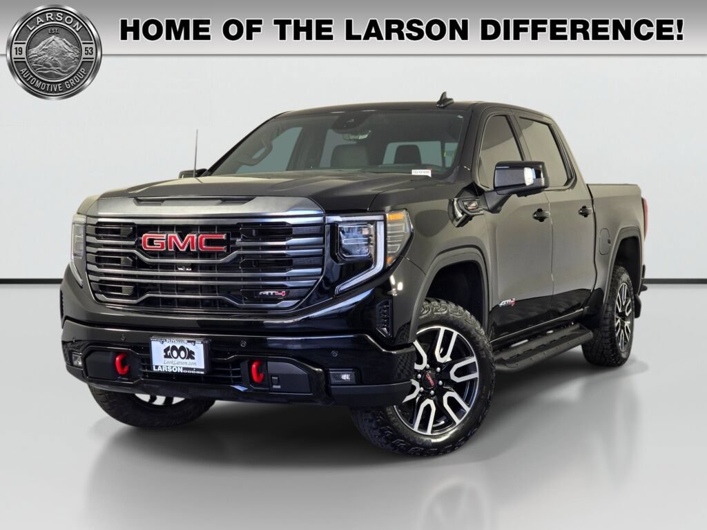 Used 2024 GMC Sierra 1500 AT4 w/ Technology Package AWD/4WD image 1