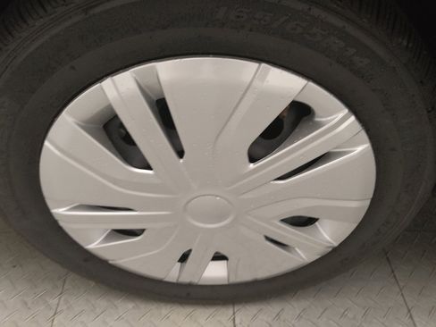 Used 2024 Mitsubishi Mirage LE FWD image 31