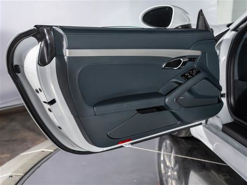 Certified 2025 Porsche 718 Cayman image 22