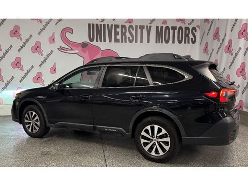 Used 2020 Subaru Outback Premium image 13