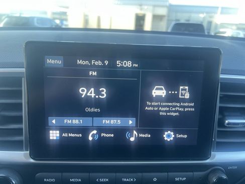 Used 2026 Hyundai Venue SEL image 11