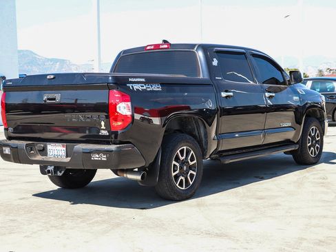 Used 2021 Toyota Tundra Limited w/ Limited Premium Package AWD/4WD image 7
