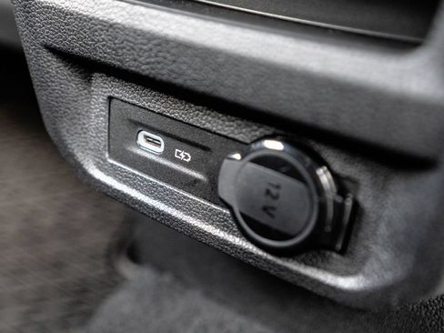 Used 2024 Volkswagen Tiguan SE R-Line AWD/4WD image 38