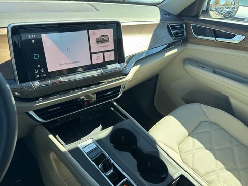 New 2026 Volkswagen Atlas SE image 22