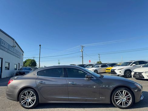 Used 2017 Maserati Quattroporte S GranLusso Q4 AWD/4WD image 6