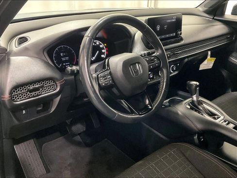 Used 2024 Honda HR-V Sport image 8