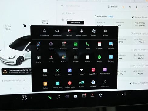 Used 2021 Tesla Model 3 Standard Range Plus image 31