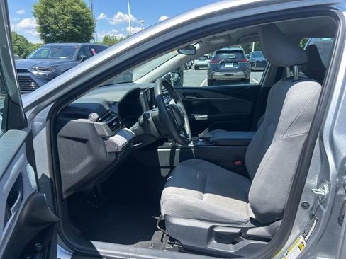 Used 2025 Toyota Camry LE FWD image 15