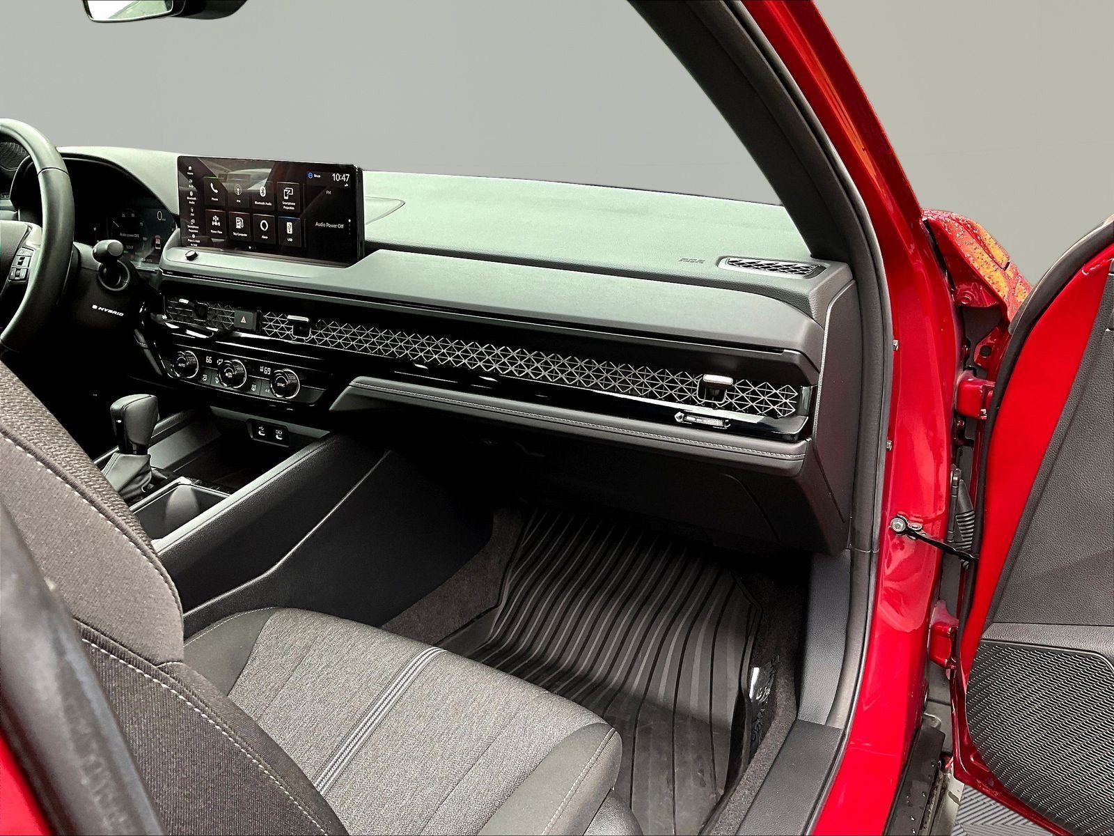 Used 2023 Honda Accord Sport image 25
