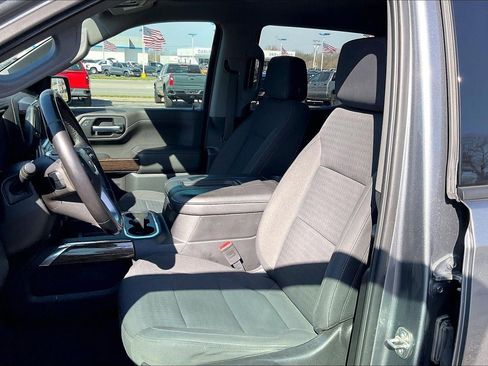 Used 2020 GMC Sierra 1500 Elevation w/ Elevation Value Package image 23