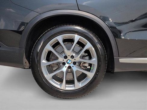 Used 2026 BMW X5 xDrive50e AWD/4WD image 26