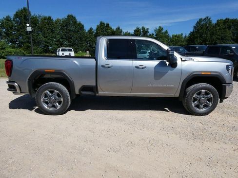 New 2026 GMC Sierra 2500 SLE w/ SLE Value Package; AWD/4WD image 3