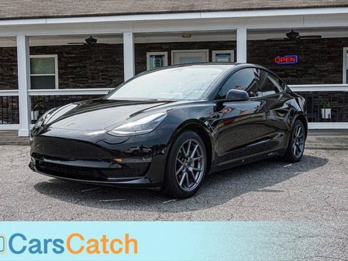 Used 2023 Tesla Model 3 Standard Range RWD image 8