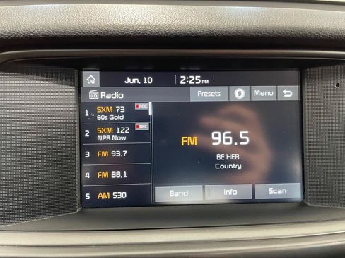 Used 2018 Kia Optima LX FWD image 28