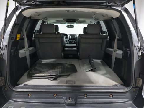 Used 2013 Toyota Sequoia Platinum AWD/4WD image 4
