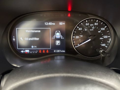 Used 2024 Nissan Kicks SV w/ Interior Electronics Package FWD image 17