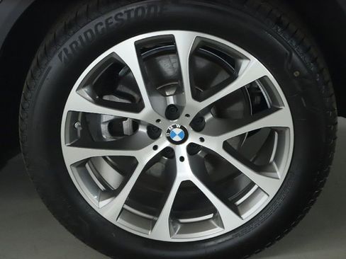 Used 2026 BMW X5 xDrive40i image 42