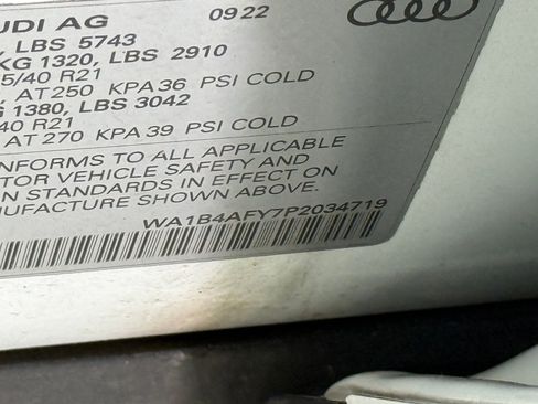 Used 2023 Audi SQ5 Premium Plus w/ Premium Plus Package image 24