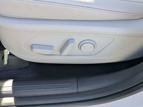 New 2025 Kia Sorento S w/ Panoramic Sunroof Package image 19