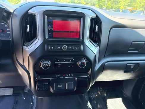 Used 2020 Chevrolet Silverado 2500 Custom w/ Custom Value Package AWD/4WD image 24