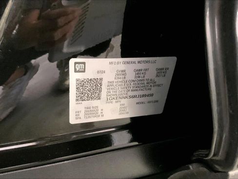 Used 2024 GMC Acadia Elevation AWD/4WD image 31