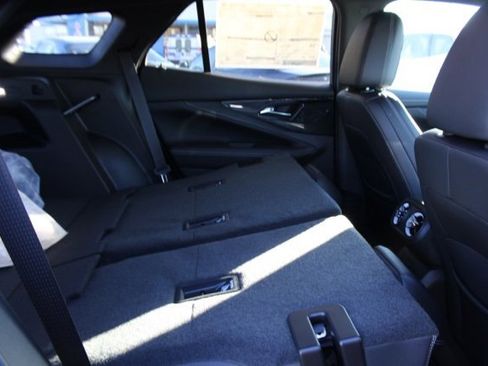 New 2024 Chevrolet Blazer EV LT image 24