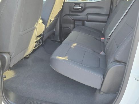 Used 2021 Chevrolet Silverado 1500 LT image 16