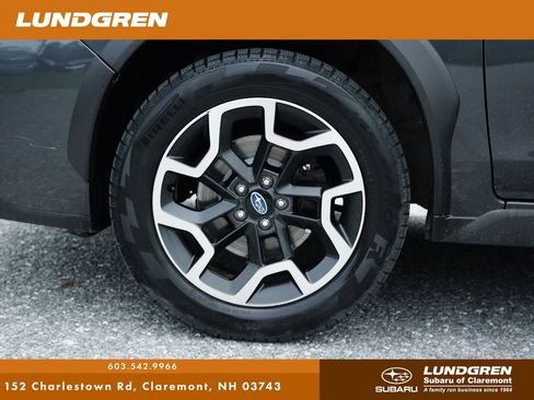 Used 2017 Subaru Crosstrek 2.0i Premium AWD/4WD image 32