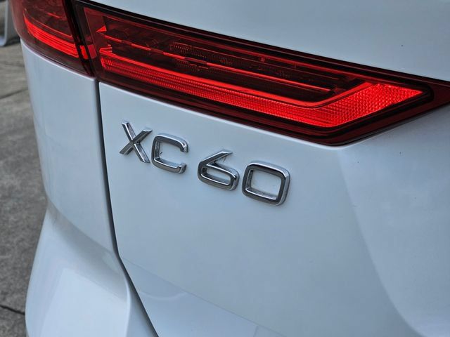Used 2021 Volvo XC60 T8 Polestar AWD/4WD image 10
