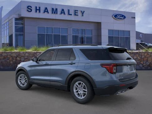 Used 2026 Ford Explorer Active w/ Active Comfort Package image 4
