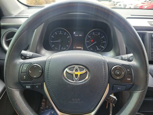 Used 2009 Toyota RAV4 2WD V6 image 31