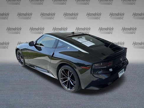 Used 2025 Nissan Z Performance w/ Floor Mat Package RWD image 7