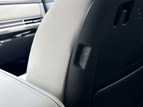 New 2026 Hyundai Santa Fe SE image 23