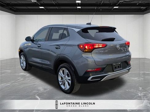 Used 2021 Buick Encore GX Preferred image 3