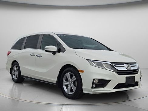 Used 2018 Honda Odyssey EX image 8