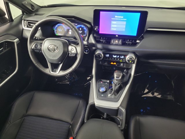 Used 2025 Toyota RAV4 XSE w/ Advanced Technology Package AWD/4WD image 15
