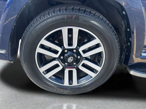 Used 2024 Toyota 4Runner Limited RWD image 19