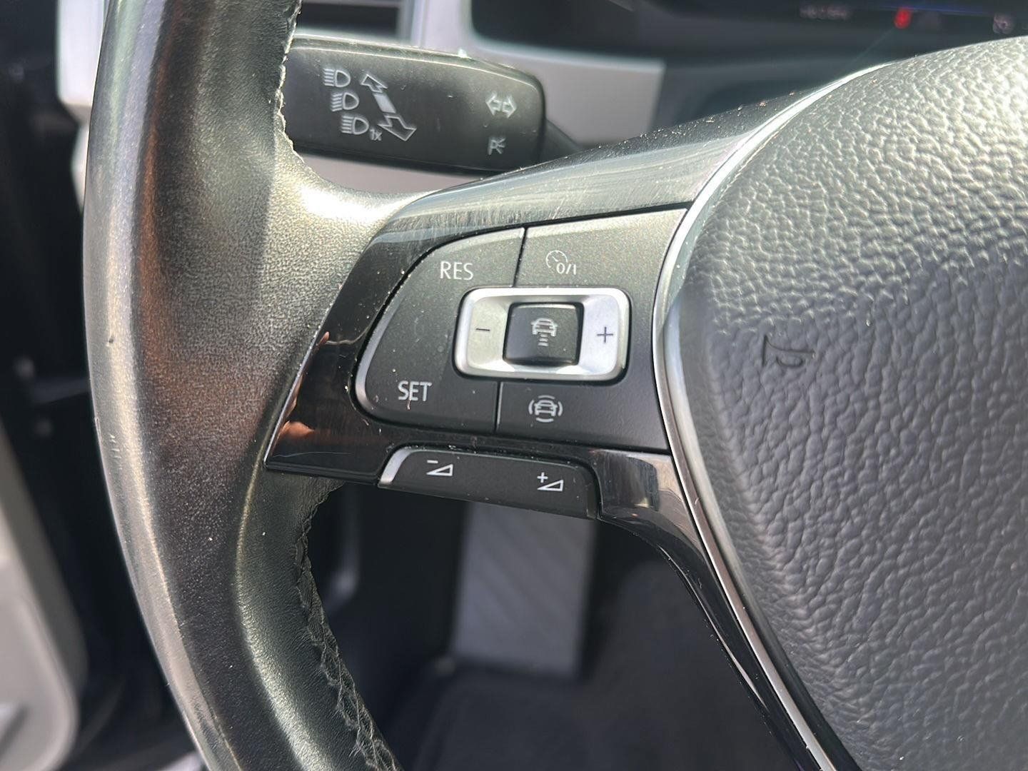 Used 2019 Volkswagen Atlas SEL AWD/4WD image 13