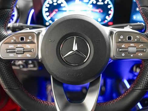 Certified 2022 Mercedes-Benz GLB 35 AMG 4MATIC image 16