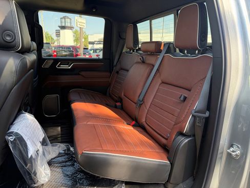 New 2026 GMC Sierra 2500 Denali Ultimate AWD/4WD image 25