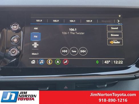 Used 2022 Buick Envision Avenir w/ Technology Package II image 19