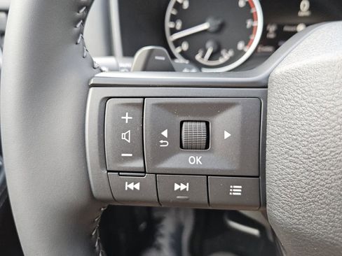 New 2026 Nissan Rogue SV FWD image 12