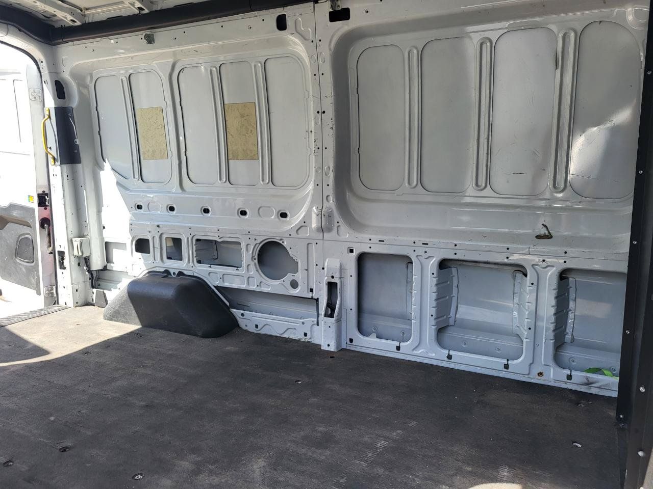 Used 2016 Ford Transit 150 148 Medium Roof RWD image 40